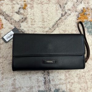 Fossil Julia clutch wristlet wallet in black leather